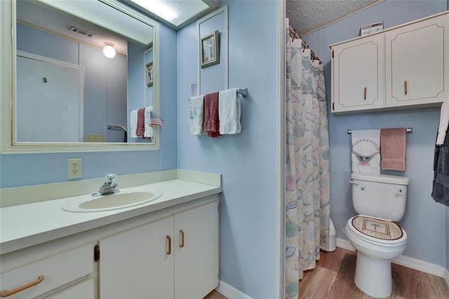 4910 LOCH NESS DRIVE, Lakeland, FL 33810