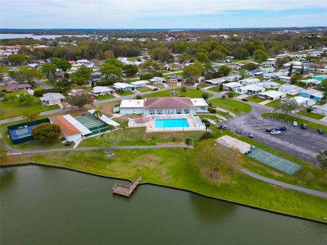 4910 LOCH NESS DRIVE, Lakeland, FL 33810