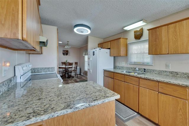 4910 LOCH NESS DRIVE, Lakeland, FL 33810