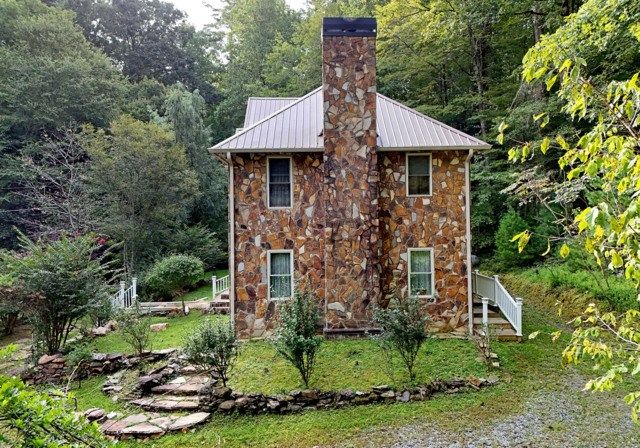 3360 Turniptown Road, Ellijay, GA 30536