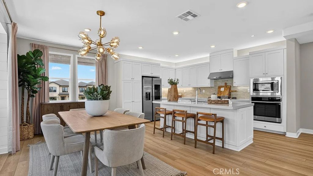 16318 Scorpion Court, Canyon Country, CA 91387 — photo 4