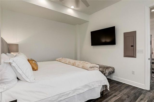 2940 Baltimore Avenue 1505, Kansas City, MO 64108