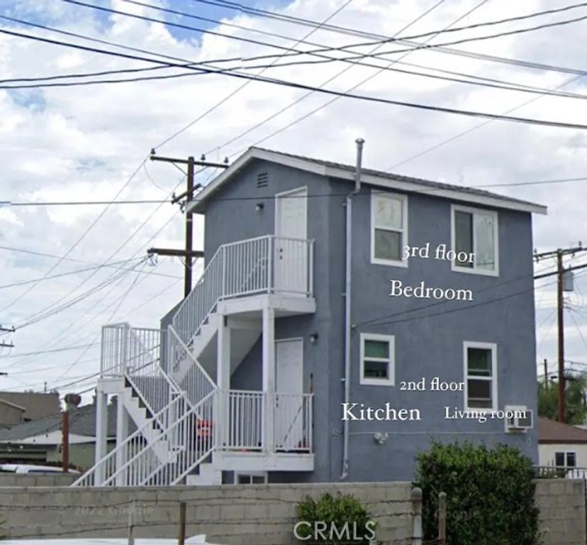 Image 10 of property listing at 8317 Whittier, Pico Rivera, CA 90660