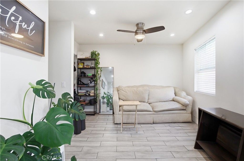 Image 17 of property listing at 8317 Whittier, Pico Rivera, CA 90660