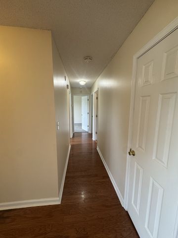 216 Grassmire Dr, Clarksville, TN 37042