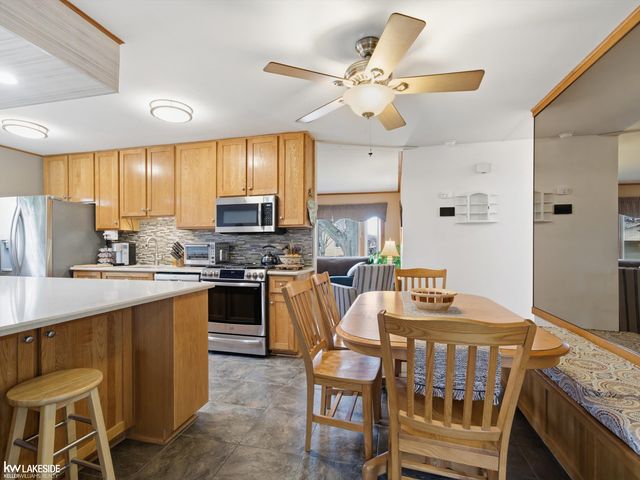 516 Miller Avenue, Rochester, MI 48307