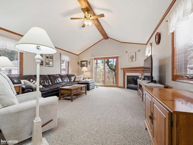 516 Miller Avenue, Rochester, MI 48307