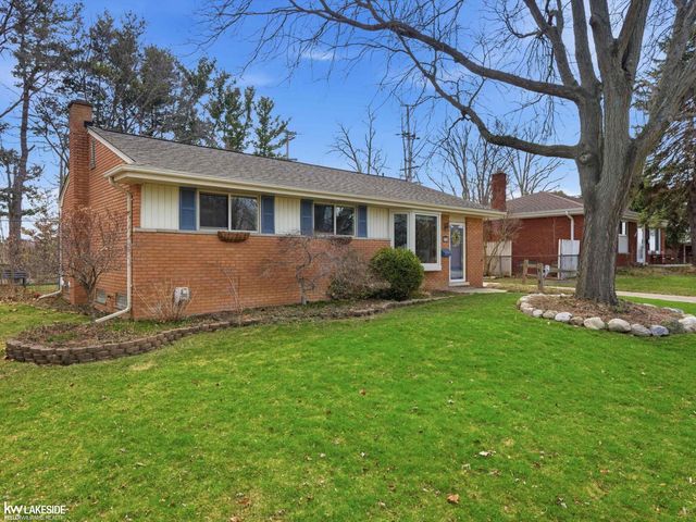 516 Miller Avenue, Rochester, MI 48307