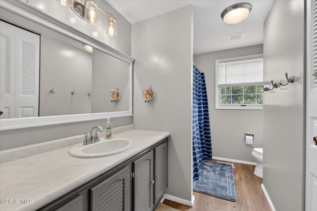 10468 Cliffwood Road, Perrysburg, OH 43551