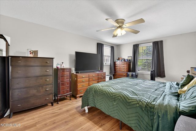 10468 Cliffwood Road, Perrysburg, OH 43551