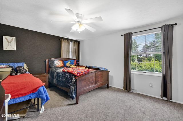 10468 Cliffwood Road, Perrysburg, OH 43551