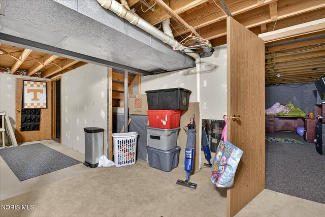 10468 Cliffwood Road, Perrysburg, OH 43551