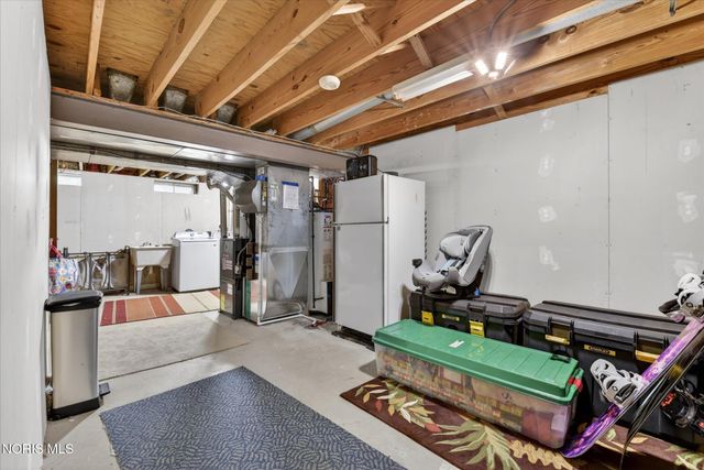 10468 Cliffwood Road, Perrysburg, OH 43551