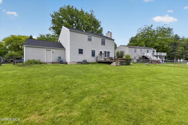 10468 Cliffwood Road, Perrysburg, OH 43551