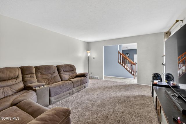 10468 Cliffwood Road, Perrysburg, OH 43551