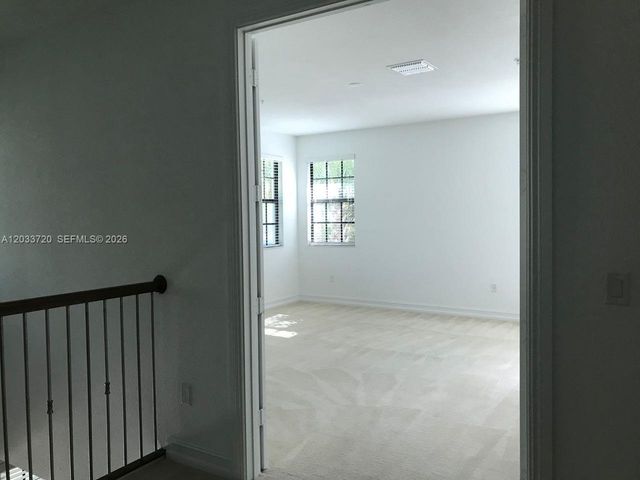 11324 SW 15th ST 11324, Pembroke Pines, FL 33025