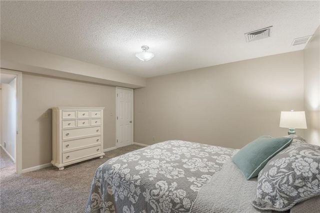 3918 NE 78th Street, Kansas City, MO 64119