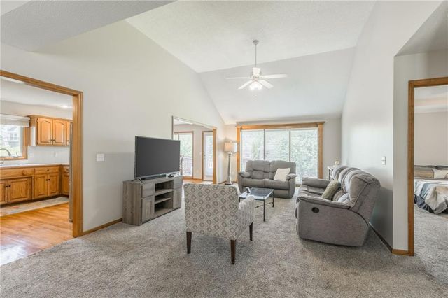 3918 NE 78th Street, Kansas City, MO 64119