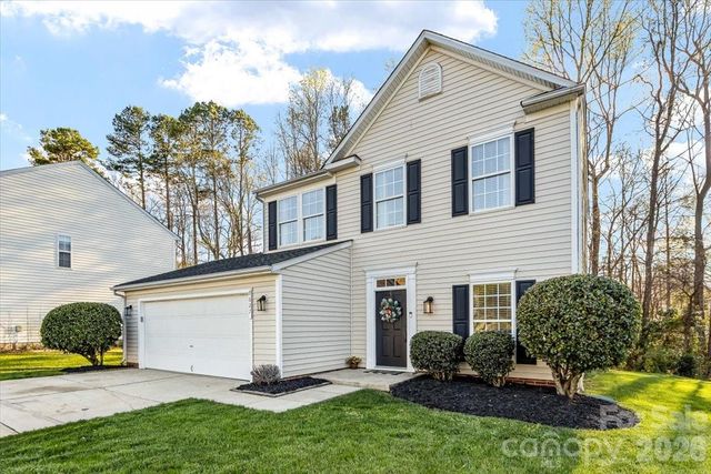 9627 Brookmere Lane, Charlotte, NC 28214