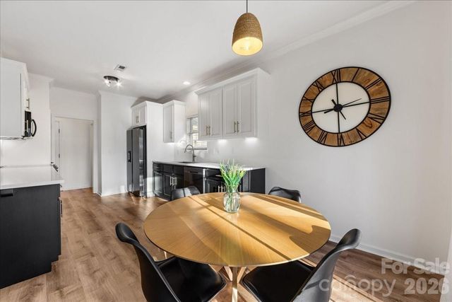 9627 Brookmere Lane, Charlotte, NC 28214