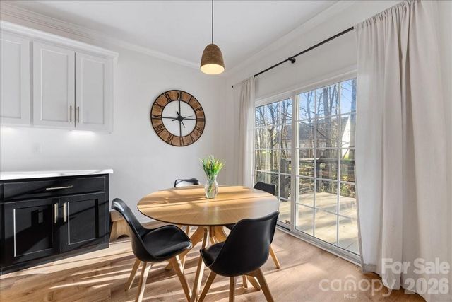 9627 Brookmere Lane, Charlotte, NC 28214