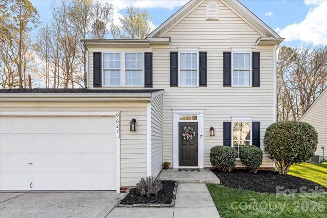 9627 Brookmere Lane, Charlotte, NC 28214