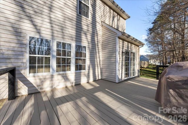 9627 Brookmere Lane, Charlotte, NC 28214