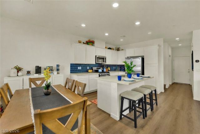 129 Laguna Commons Lane, Henderson, NV 89015