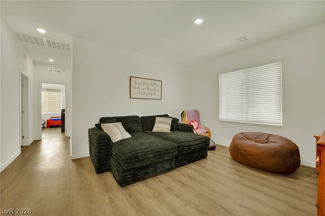 129 Laguna Commons Lane, Henderson, NV 89015