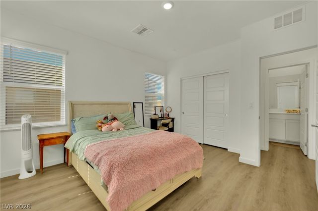 129 Laguna Commons Lane, Henderson, NV 89015