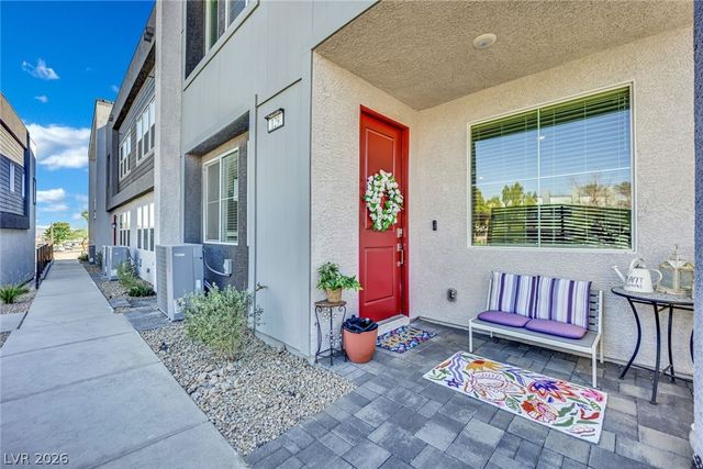 129 Laguna Commons Lane, Henderson, NV 89015