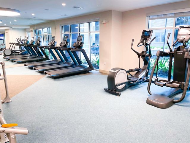 6400 Washington Avenue 334, Houston, TX 77007