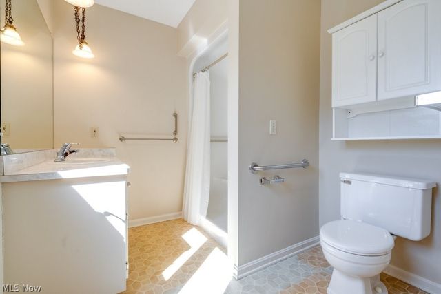 6815 Liberty Road, Solon, OH 44139