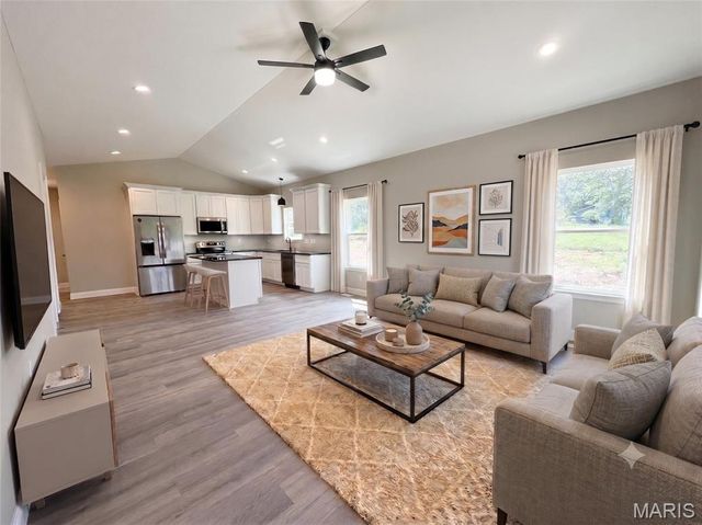 1413 Edgewood Drive, Festus, MO 63028