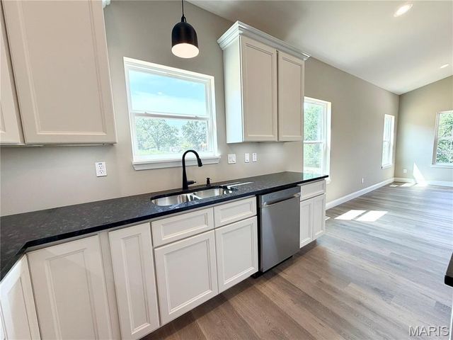 1413 Edgewood Drive, Festus, MO 63028