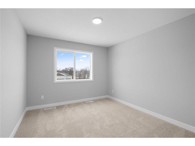 1337 Orchid Way, New Richmond, WI 54017