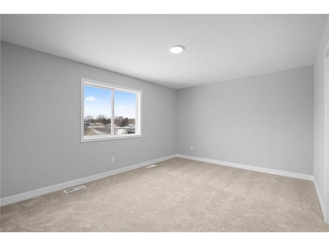 1337 Orchid Way, New Richmond, WI 54017