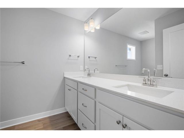 1337 Orchid Way, New Richmond, WI 54017