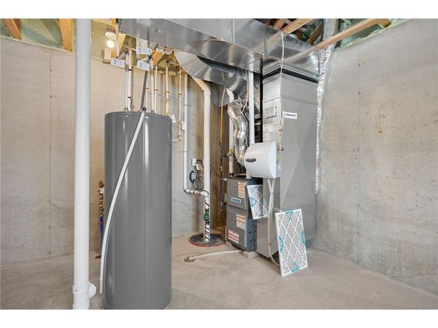 1337 Orchid Way, New Richmond, WI 54017