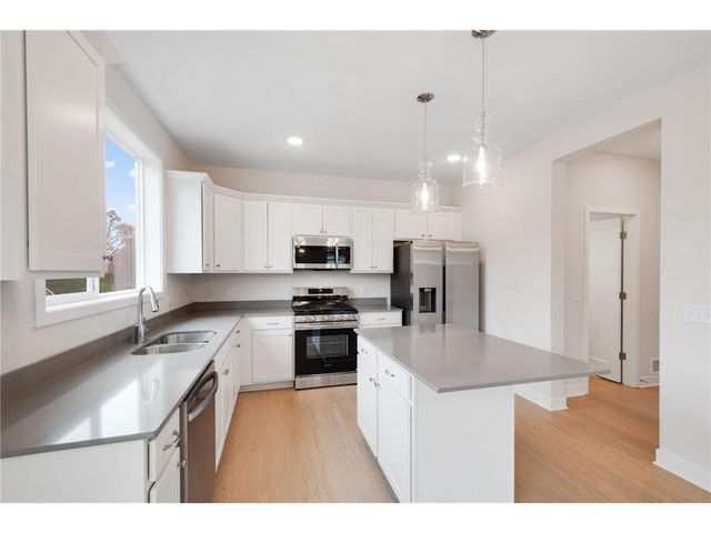 1337 Ochid Way, New Richmond, WI 54017