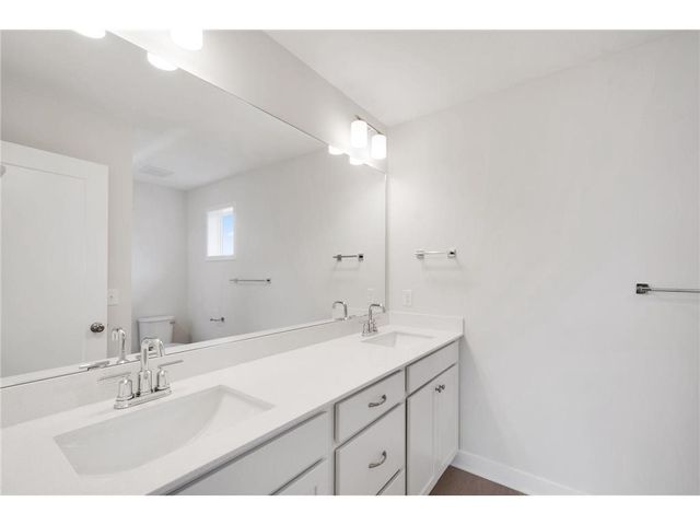 1337 Ochid Way, New Richmond, WI 54017