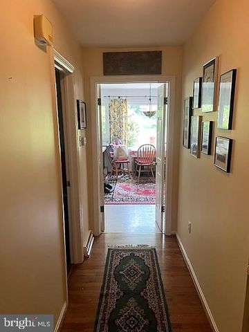 51 MOORE LN, Falling Waters, WV 25419