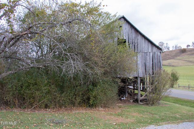 27141 Old Saltworks Road, Meadowview, VA 24361