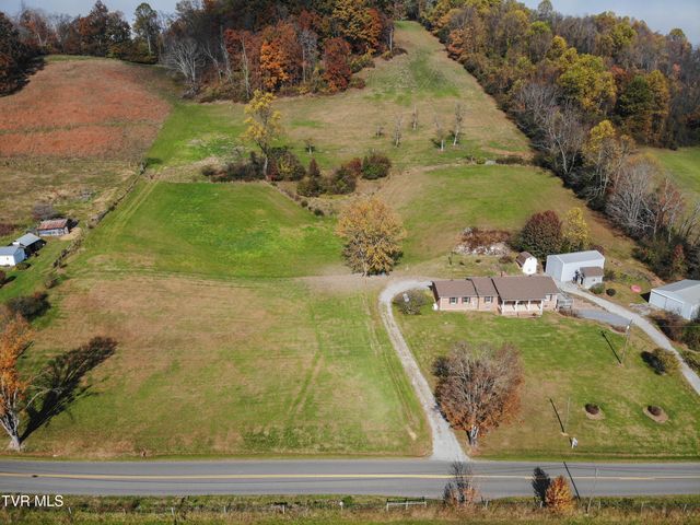 27141 Old Saltworks Road, Meadowview, VA 24361