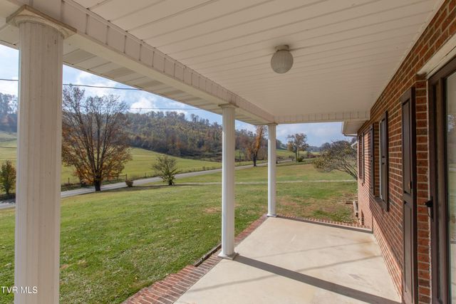 27141 Old Saltworks Road, Meadowview, VA 24361