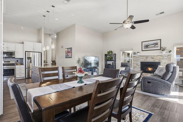 4919 Calle De Carino NE, Albuquerque, NM 87111