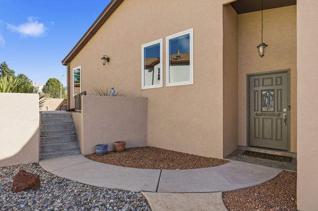 4919 Calle De Carino NE, Albuquerque, NM 87111