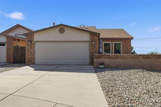 4919 Calle De Carino NE, Albuquerque, NM 87111