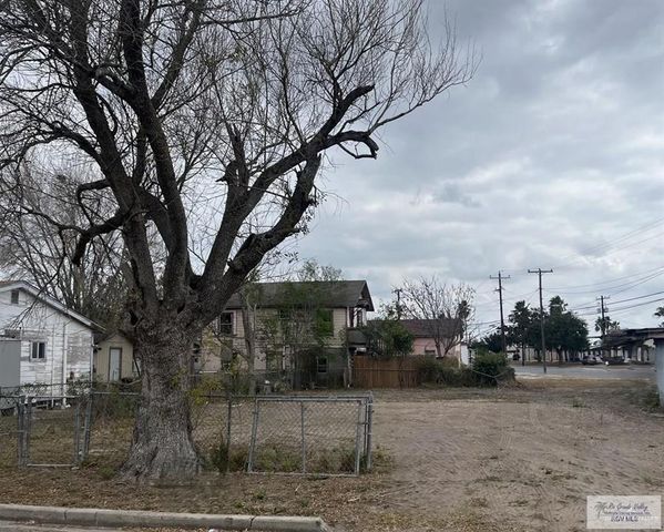 216 Tim Garcia Street, La Feria, TX 78559