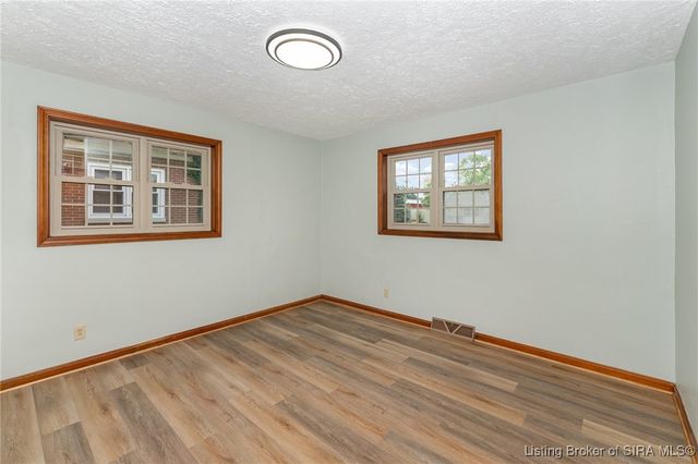 1240 Wells Drive, Madison, IN 47250